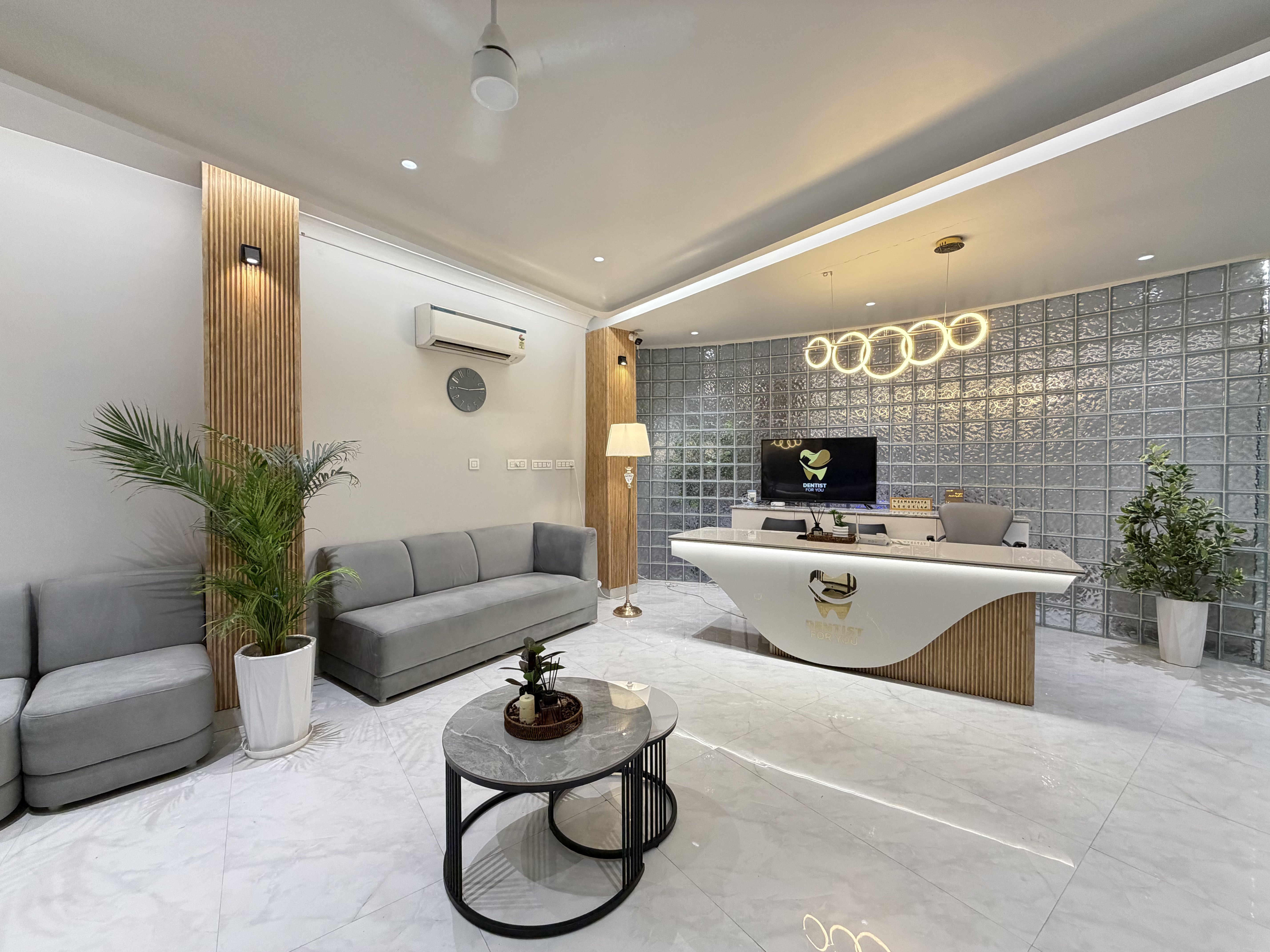 Dentist For You Luxury Lounge